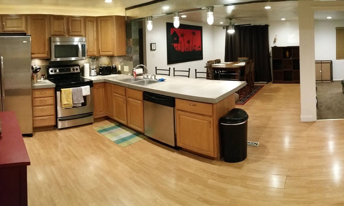Bountiful House | Skiing, Mt Biking, Climbing, Hiking, Boating, Swimming, ATV Trails.