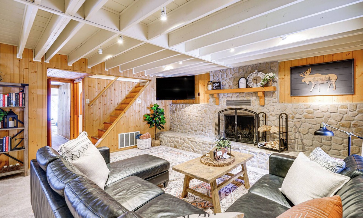 Salt Lake Mountain Resorts Cottage | Solitude Mountain Cabin: Creek-side View & Hot Tub