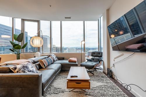 West Bellevue Apartment | Sophari Towers Bellevue Apartments