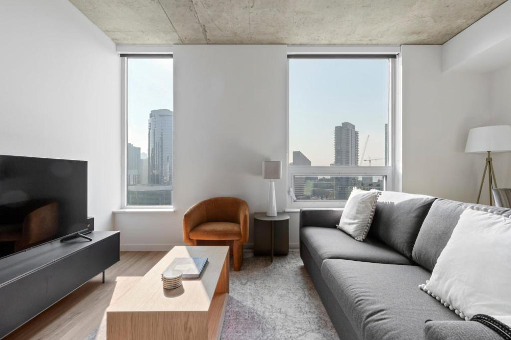 South Lake Union Apartment | South Lake Union 1br w wd roof nr Lake Union SEA-500