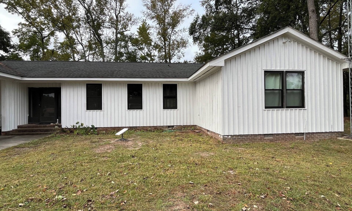 Deep Run Other | Spacious 4-bedroom farmhouse in near Britton Manor with small lake