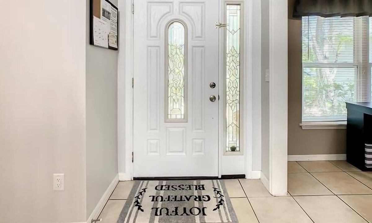 Woodridge Villa | Spacious Disney Area Villa26WW by RedAwning