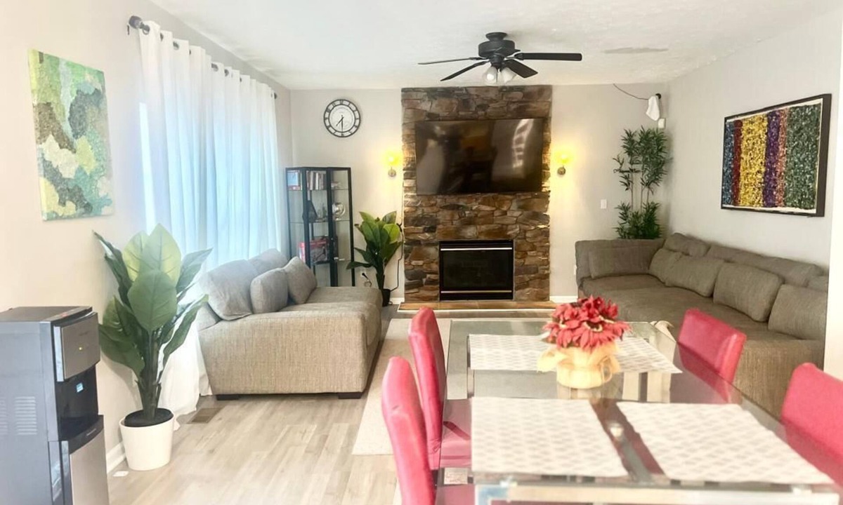 Owings Mills House | Spacious Retreat in Prime Location — Comfort, Style & Convenience”