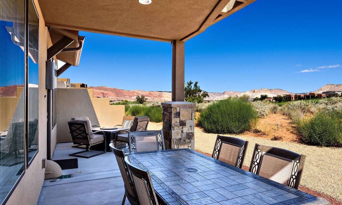 St. George Villa | Stay On Course