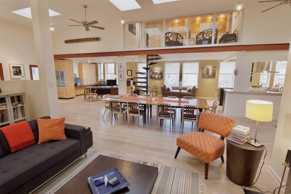 Mount Vernon Square Apartment | Stunning Art Filled Loft With Abundant Natural Light!