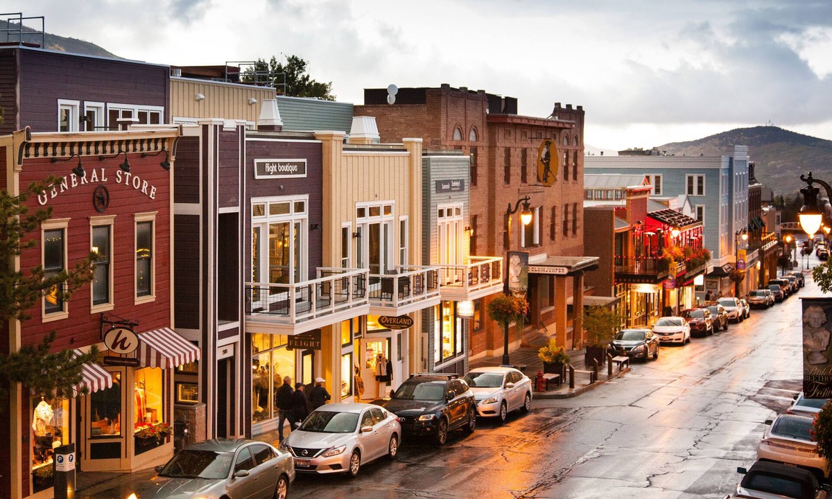 Park City House | Stunning Townhome with Beautiful Views and Hot Tub! Park City Ski Getaway
