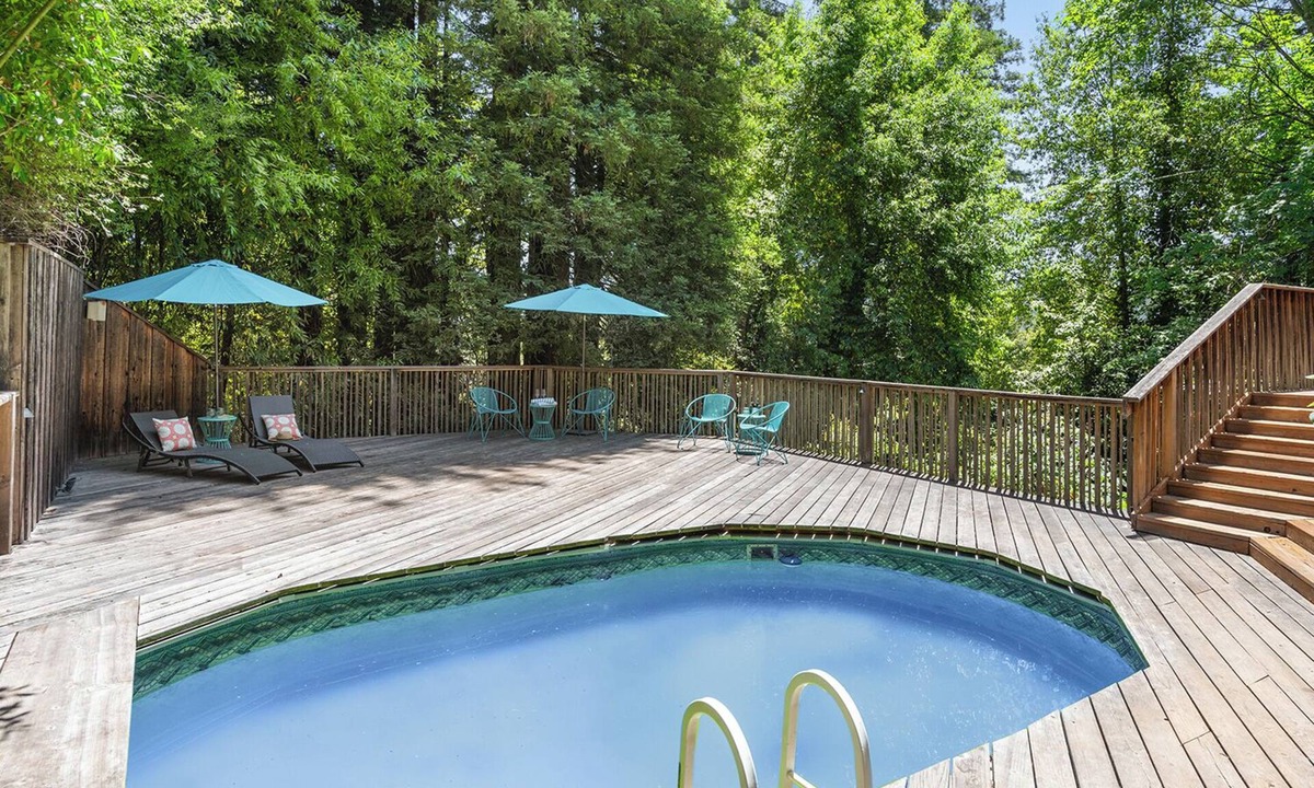 Guerneville House | Stylish, Private, Sunny Spot close to Everything - Excellent Location!