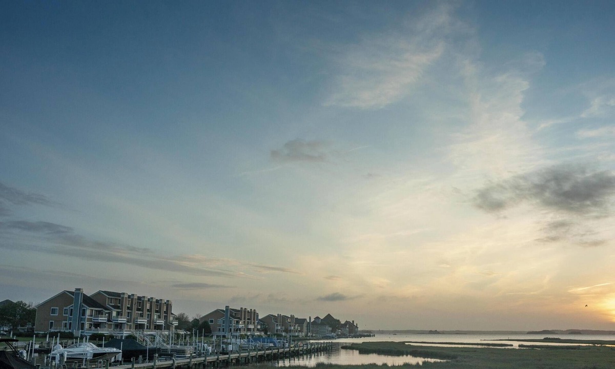 North Ocean City Condo | Sunsets, Peace & Quiet, Next to Northside Park, Over 60 5 Star Reviews!