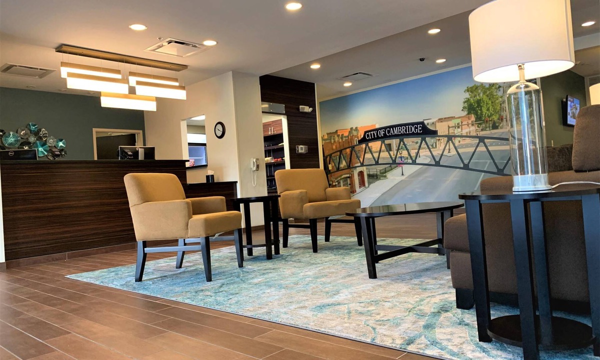 Cambridge Hotel | SureStay by Best Western Cambridge