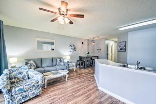 Little River House | Swim, Golf & Dine: Condo by Cherry Grove Beach!