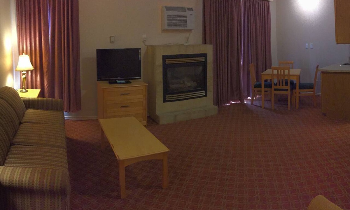 Bancroft Hotel | Sword Motor Inn