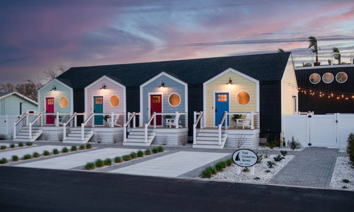 Villas House | The Coastal Quad: A Private, Luxury Pocket Resort