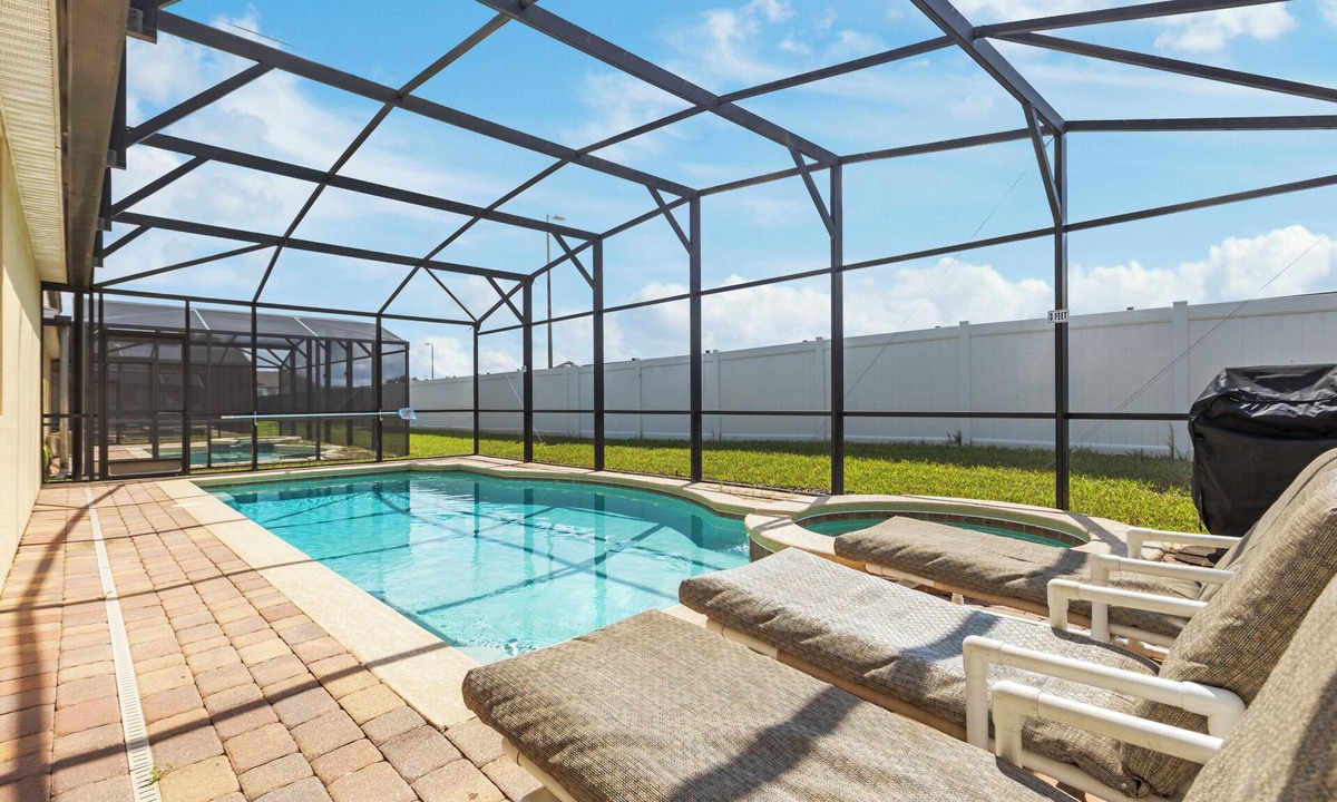 West Haven Villa | ⭐The Dales West Haven | Modern & Bright 5 Bed, 3 Bath Villa | South Facing Pool⭐