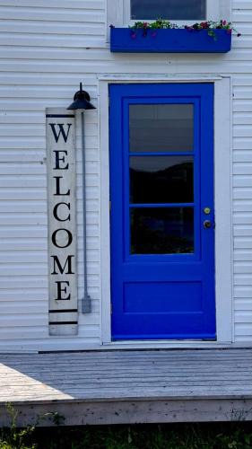 Fortune Harbour House | The Glavine Getaway