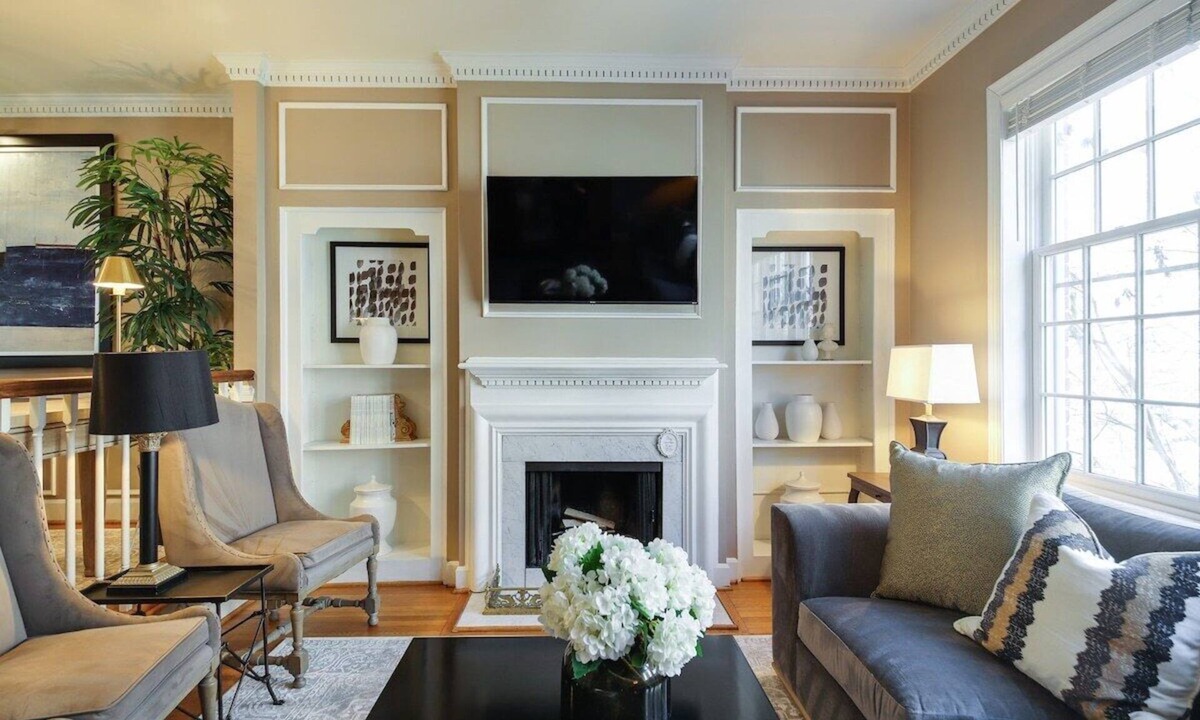 Old Town Alexandria House | The Lafayette House near Market Square