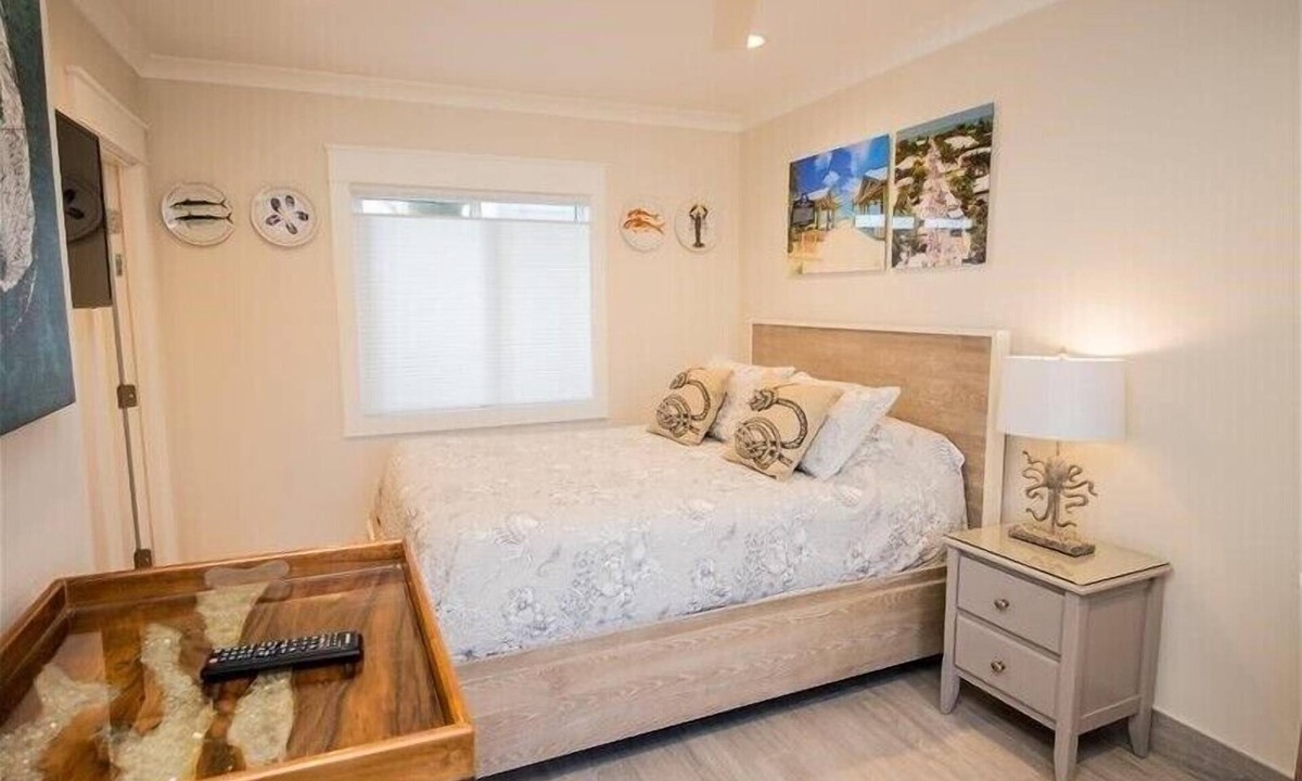 Anna Maria Resort | The Rod and Reel Resort-Grand Suite 8