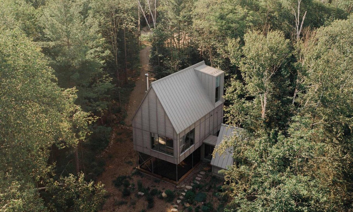 Chertsey Ski Chalet | The Shoal