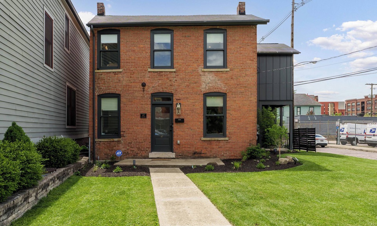 Italian Village House | The Stella: The Star of the Short North!