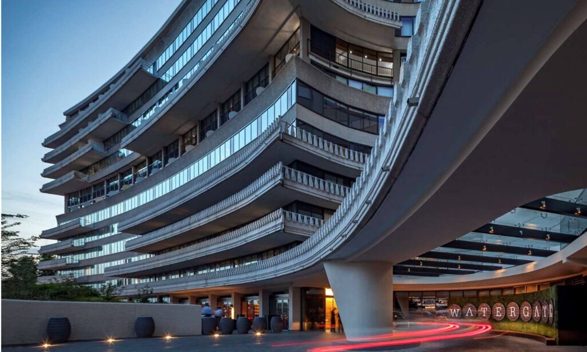 Foggy Bottom Hotel | The Watergate | Superior Queen | River View Balcony | Perfect for Couples