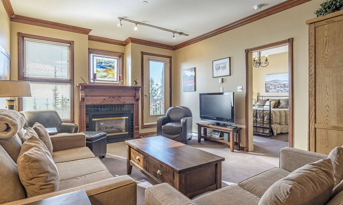 Silver Star Mountain Condo | Top Floor Grandview Condo with stunning mountain views, patio, BBQ and AC