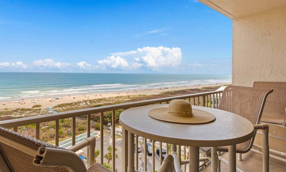 Port Canaveral Condo | Top-Floor Penthouse + Direct Ocean Front Condo! | Spacious 3-Bedroom is Ideal for Families & Groups!