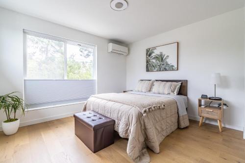 Phinney Ridge House | Townhome | Zoo | Rooftop views | Easy parking