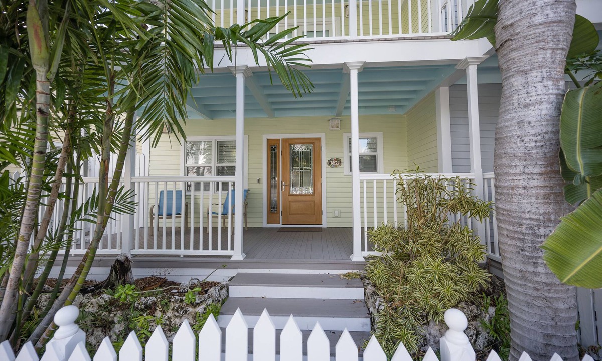 Bahama Village House | Tropical Oasis in the Truman Annex with a private pool