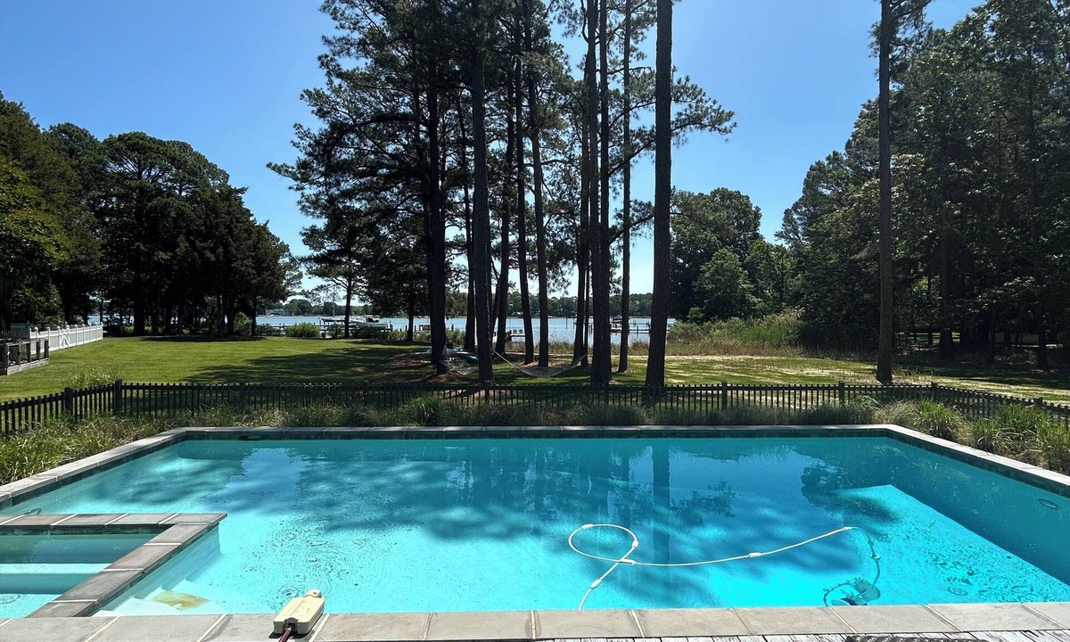 St. Michaels House | Two Oysters House 2025 Remodel waterfront w/pool in St. Michaels