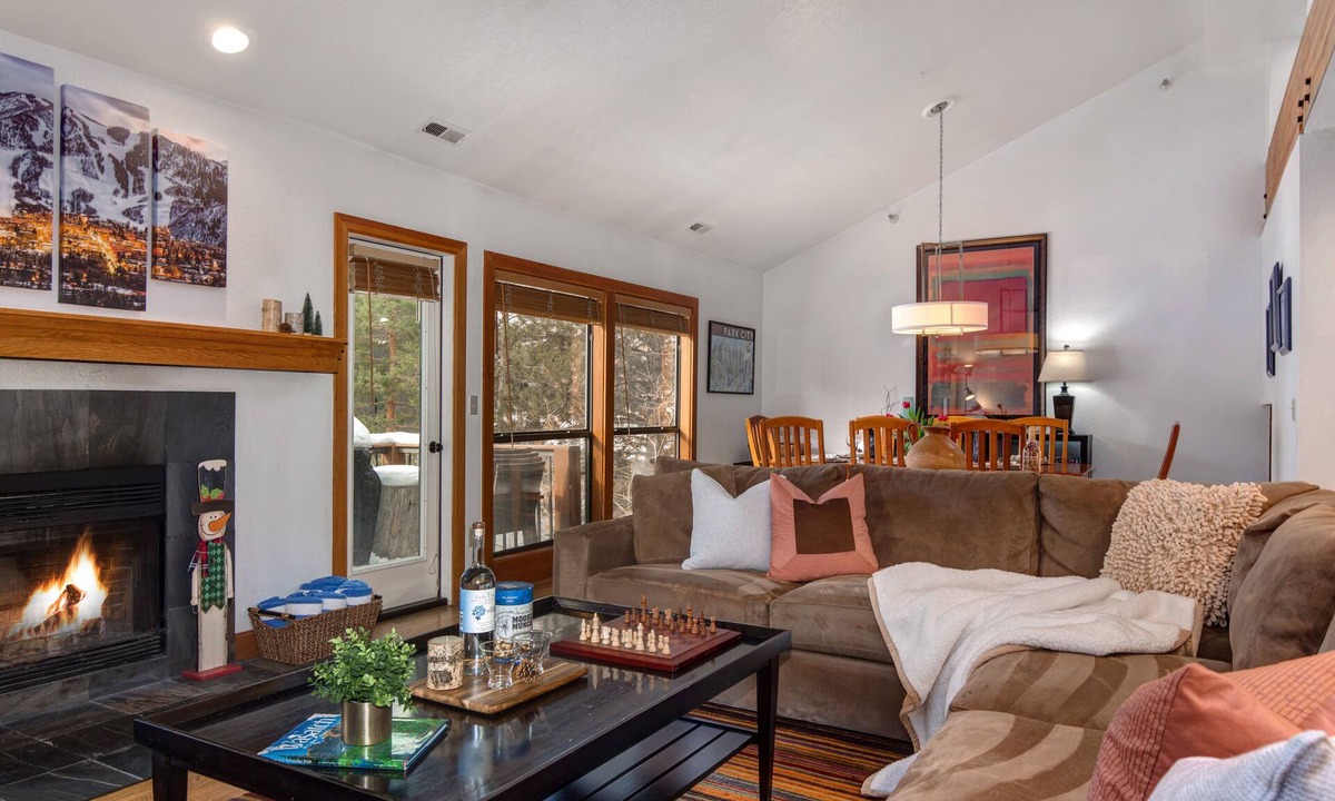 North Park City Condo | Unbeatable Location and Access to Year-Round Outdoor Recreation! Park City Silver Cliff 302