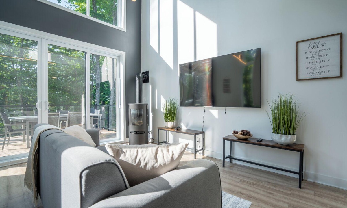 La Conception Cottage | Utopia Tremblant - Modern Mountain Home