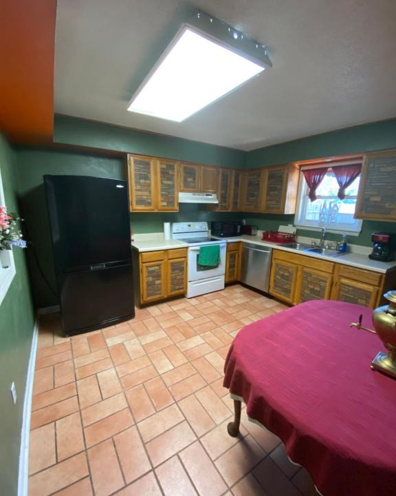 Virginia Beach House | Va Beach Town Center Privita Room