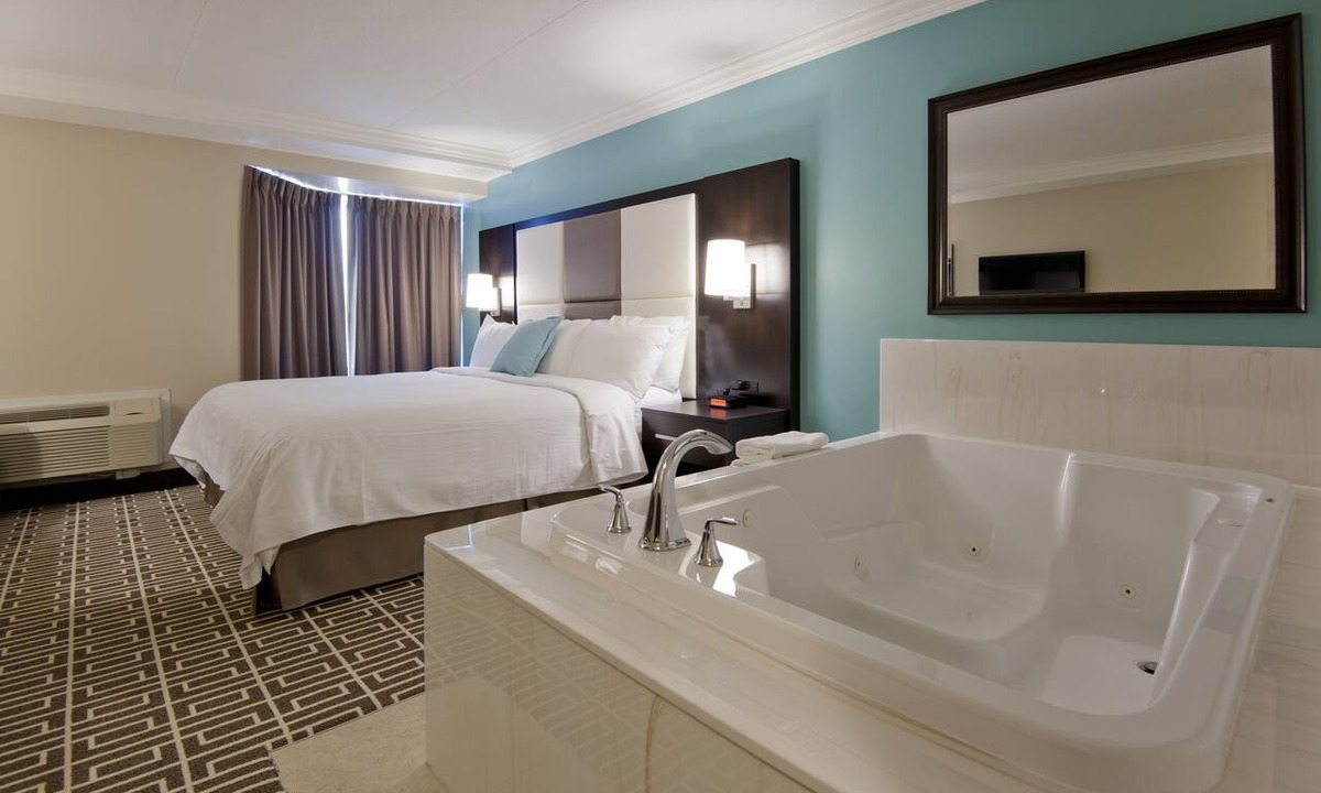 Hamilton Hotel | Visitors Inn