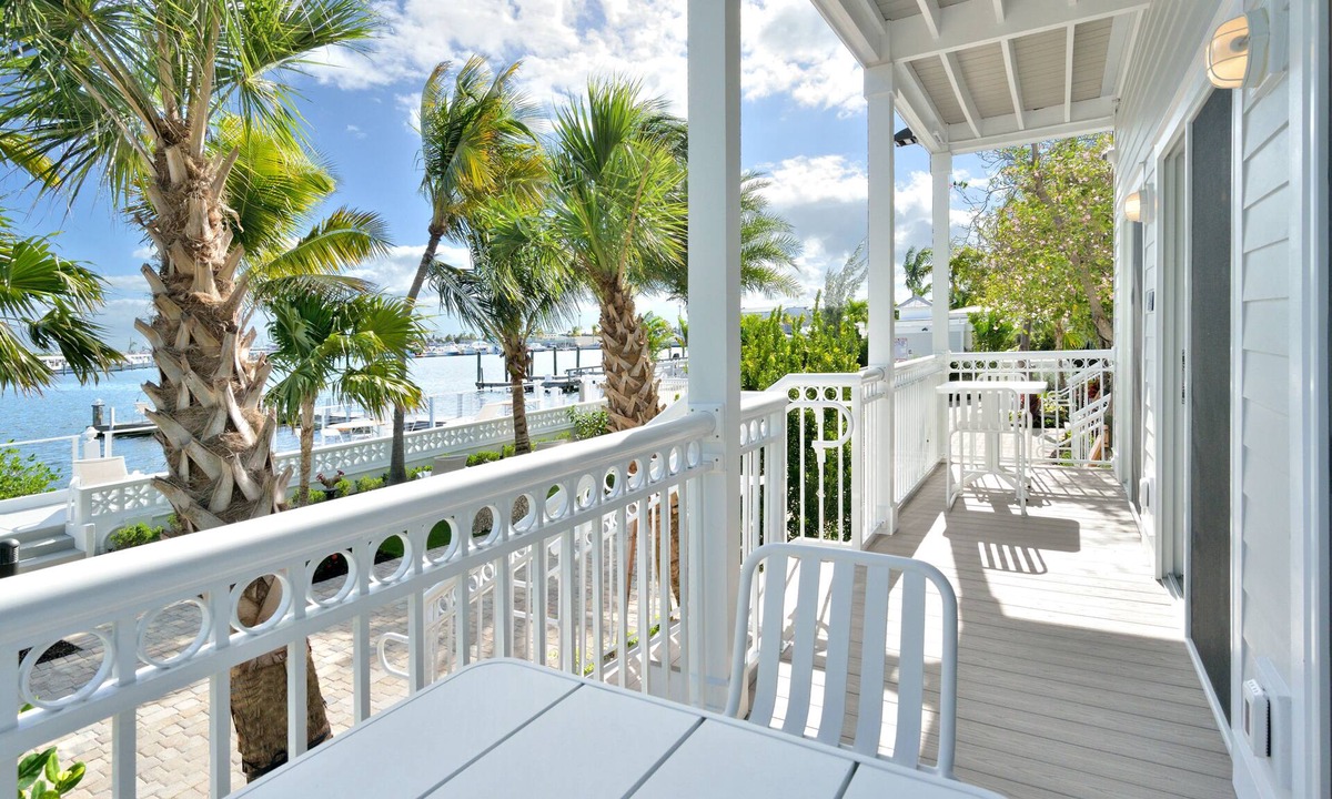 Meadows Condo | Waterfront 4-Bed, 4-Bath Condo at Bayfront Suites - CLEANING FEE INCLUDED
