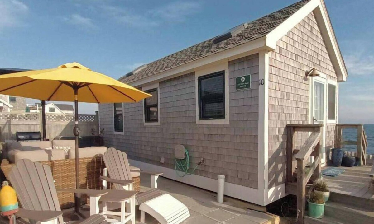 North Truro Cottage | Waterfront Cottage With Lovely Patio (2382)