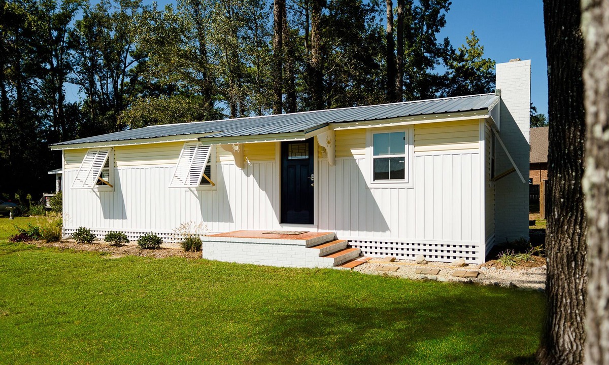 Manteo Cottage | Watermans Cottage
