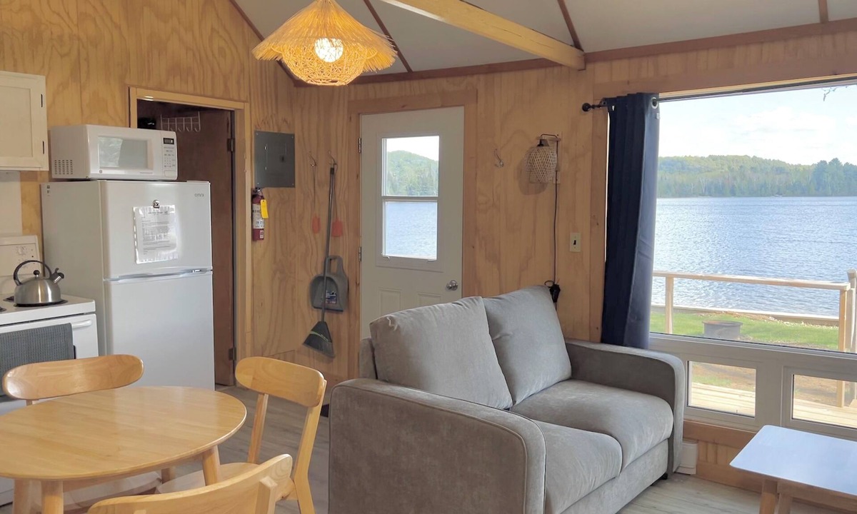 Algonquin Highlands Cottage | White Birches Cottages