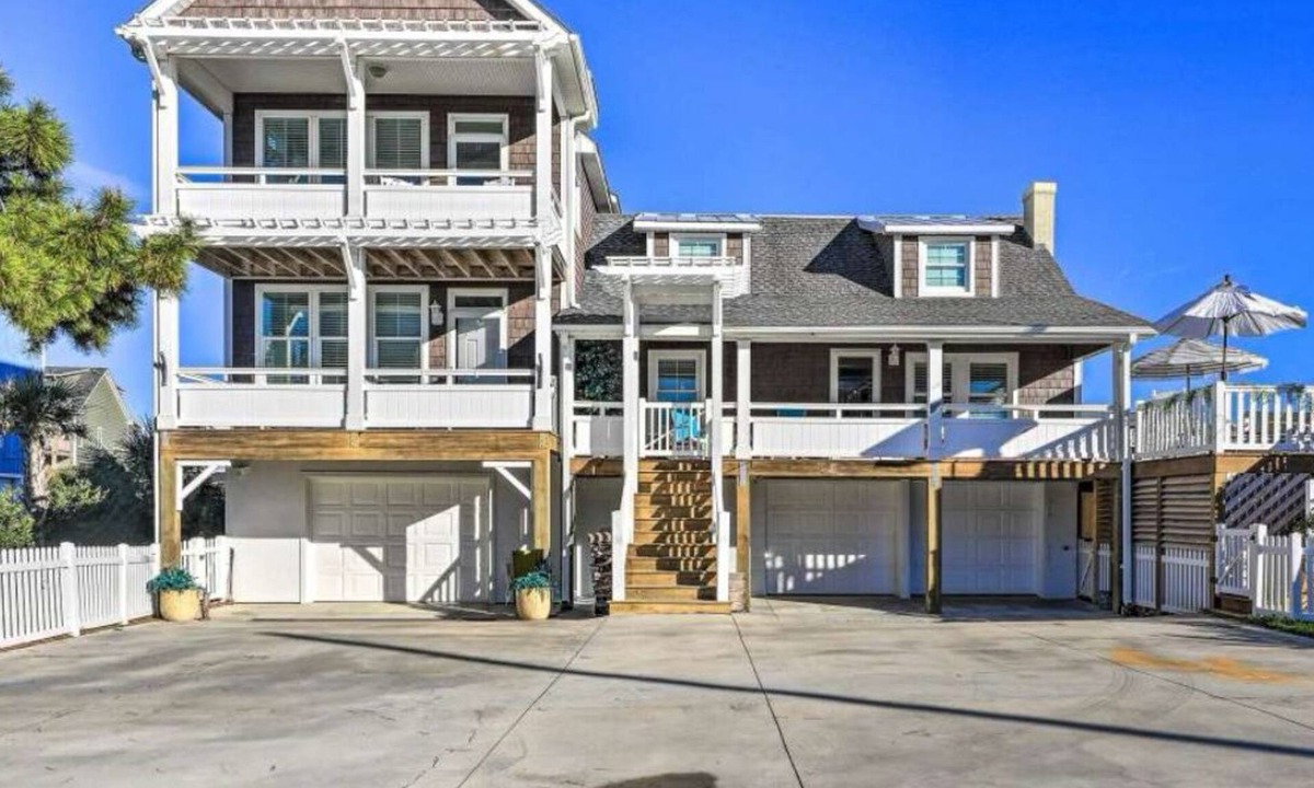 Atlantic Beach Cottage | Windsong Beach Cottage- with Amazing Ocean Views