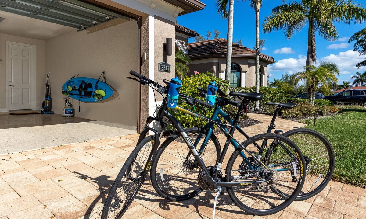 Pelican House | Wonderful New 3 Bedroom Villa , with direct Gluf Acces for your holidays