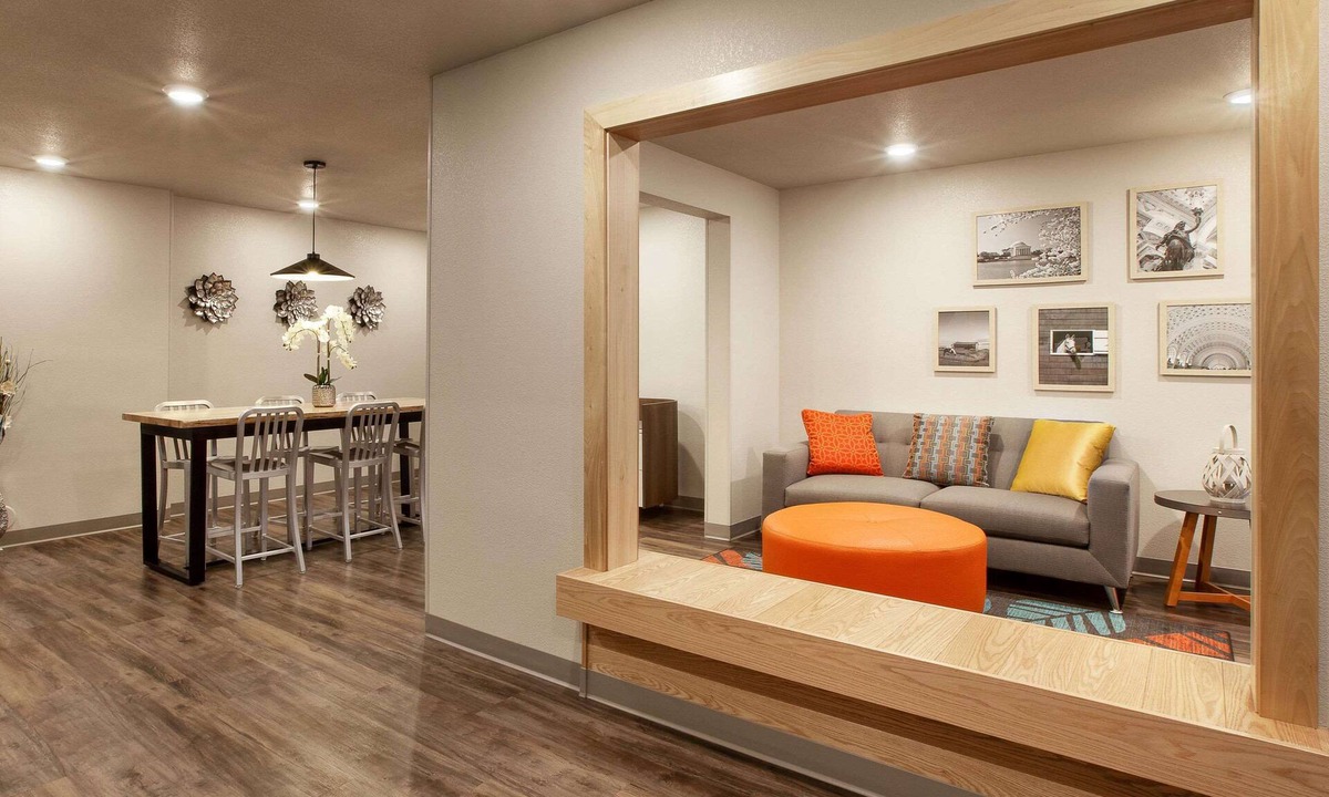 Greenbelt Hotel | WoodSpring Suites Washington DC Northeast Greenbelt
