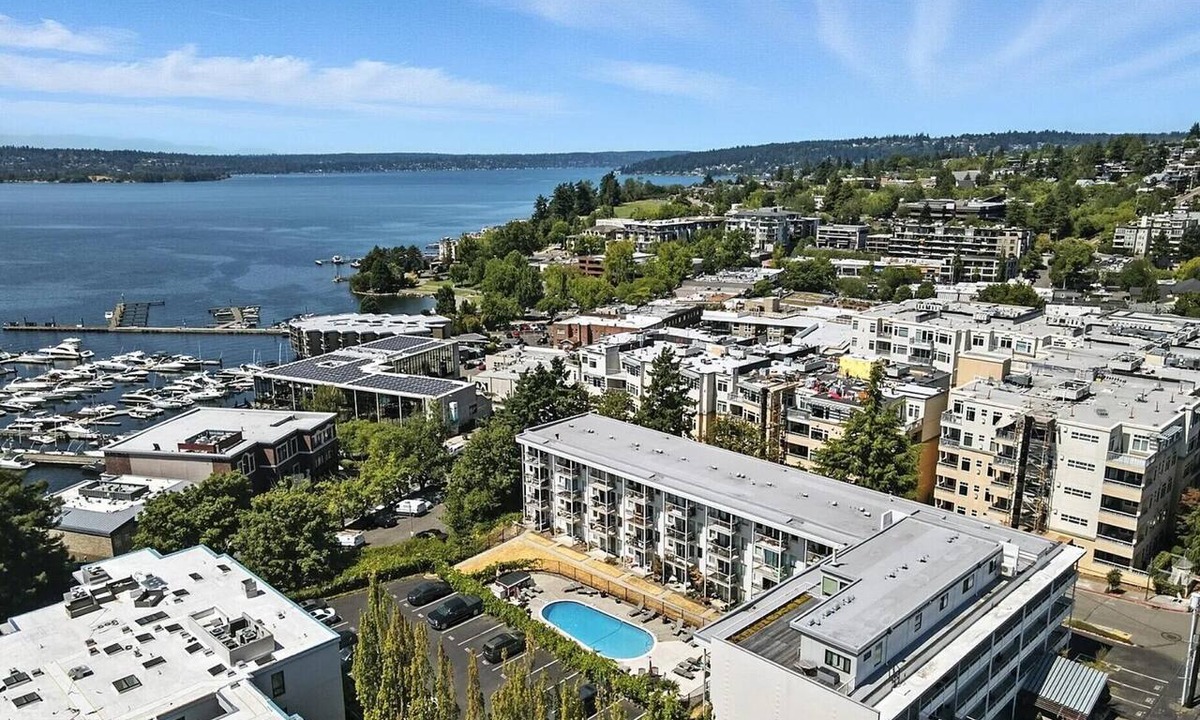 Moss Bay Condo | World Cup 2026 Stay Near Seattle!