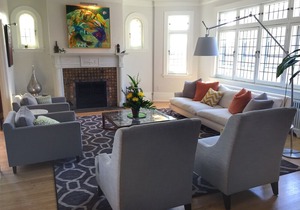 Beautiful huge townhouse in Westmount, walking distance from downtown.