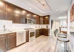 Capitol Hill/US Senate/US Capitol/Monuments. Three Bedroom/2.5Baths. Gorgeous!
