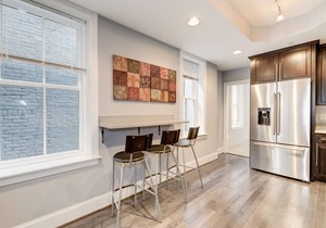 Capitol Hill/US Senate/US Capitol/Monuments. Three Bedroom/2.5Baths. Gorgeous!