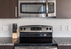Kasa | Inviting 1 BD + Pet Friendly | Alexandria