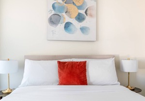 Kasa | Inviting 1 BD + Pet Friendly | Alexandria