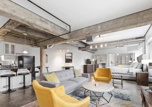Spacious Loft on 5th St