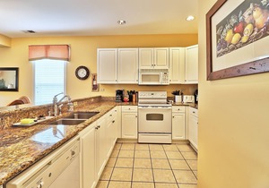 Spacious World Tour Condo!