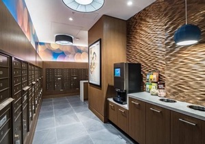 Stay near Metro! Kitchen, Pool & Spa | nr Downtown & Parks