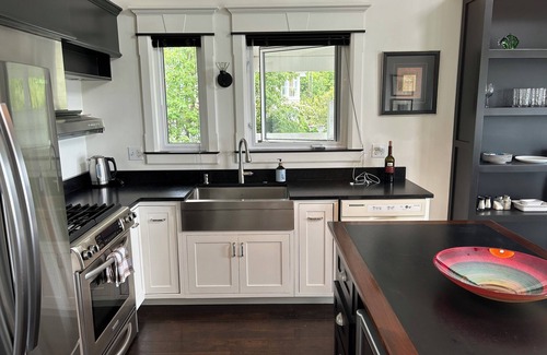 Callander House | Nipissing Retreat Overlooking Callander Bay