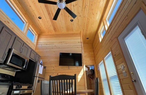 Valle Cottage | 065 Tiny Home near Grand Canyon South Rim Sleeps 8